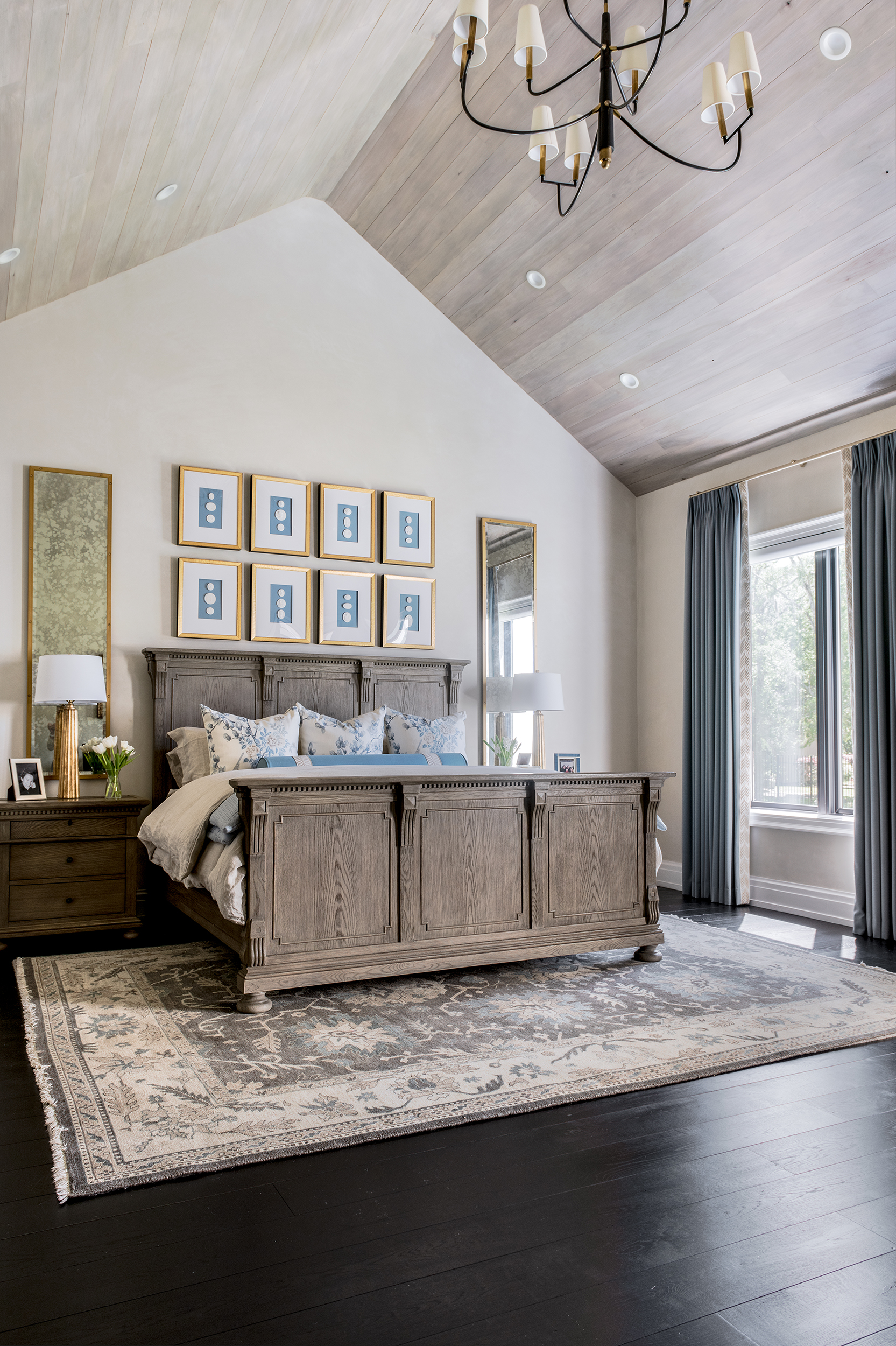 Thompson Lake Residence - interior - bedroom