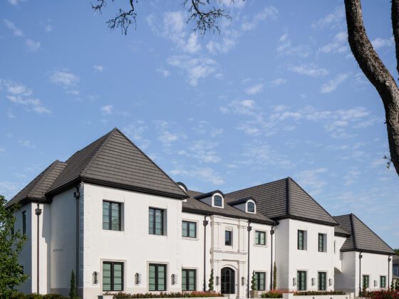 Thompson Lake Residence front side perspective